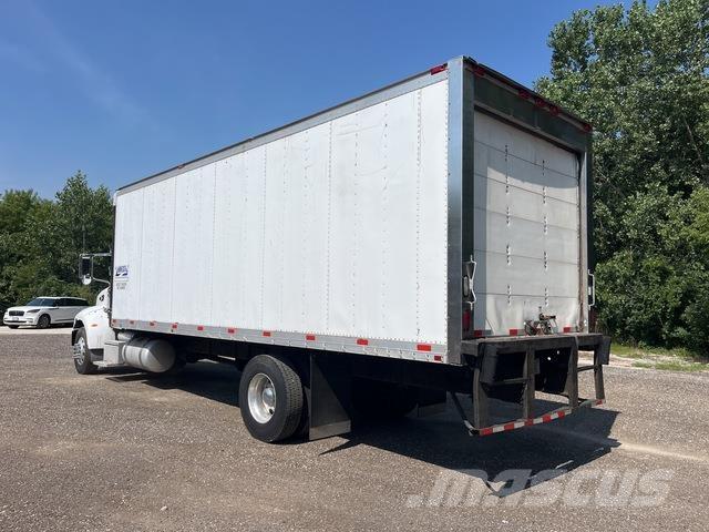 Peterbilt 335 Camion frigorifique
