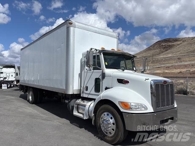 Peterbilt 337 Camion Fourgon