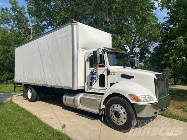 Peterbilt 337 Camion Fourgon