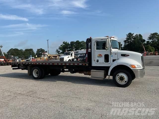 Peterbilt 337 Camion dépannage