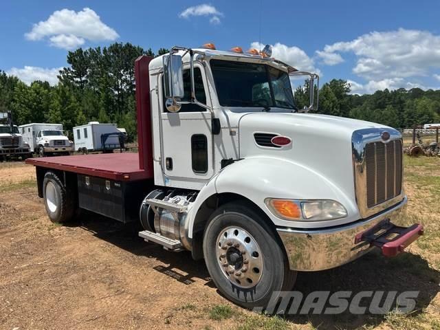 Peterbilt 337 Camion plateau