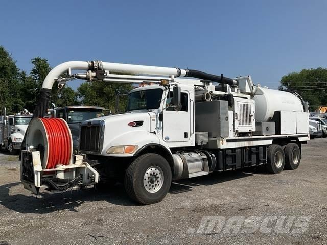 Peterbilt 348 Pelle sur chenilles