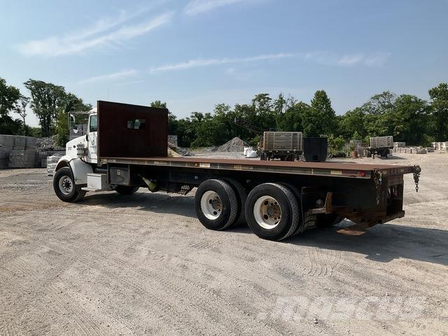 Peterbilt 357 Camion plateau