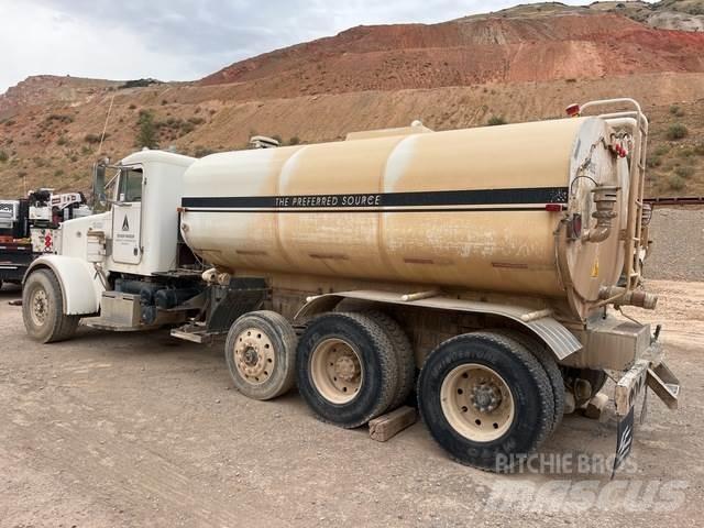 Peterbilt 357 Camion citerne à eau