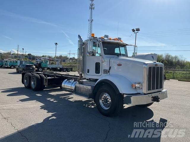 Peterbilt 365 Cabines