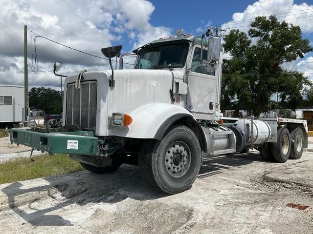 Peterbilt 365 Cabines