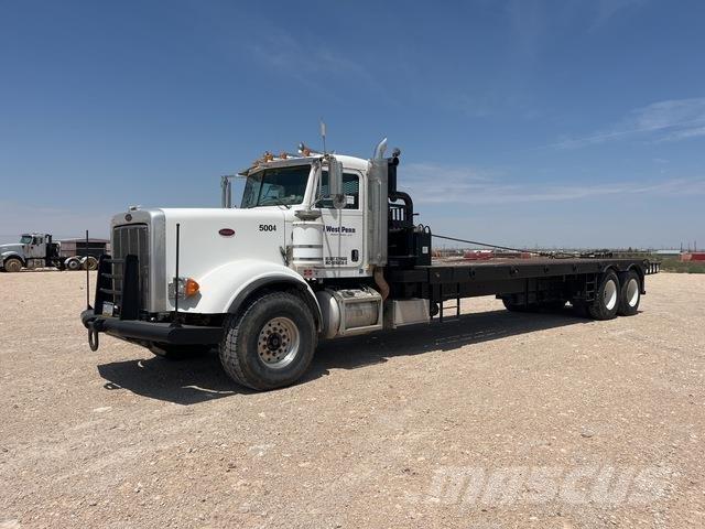 Peterbilt 367 Camion plateau