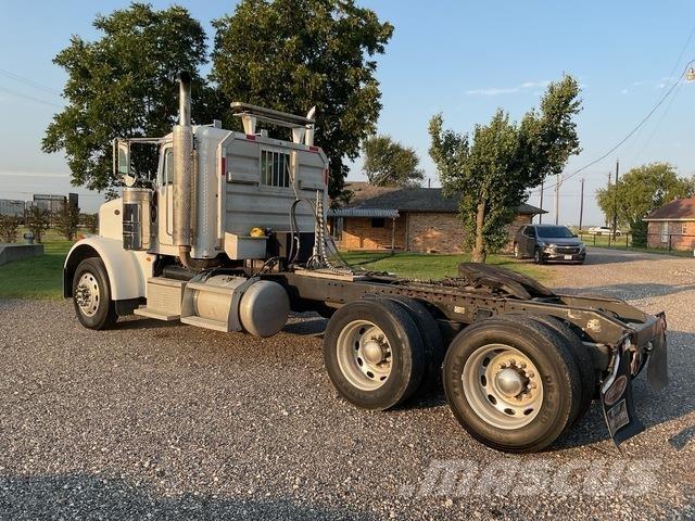 Peterbilt 367 Tracteur routier