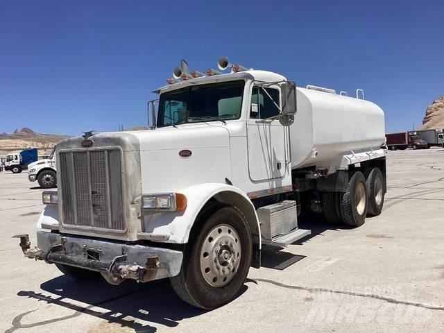 Peterbilt 379 Camion citerne à eau