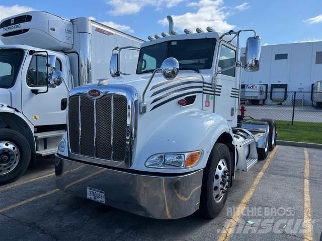 Peterbilt 384 Tracteur routier