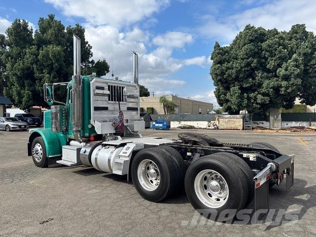 Peterbilt 388 Tracteur routier