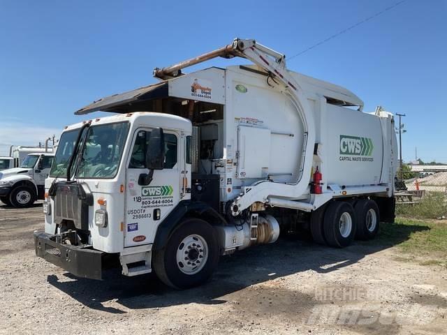 Peterbilt 520 Camion poubelle