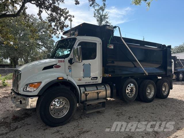 Peterbilt 548 Camion benne