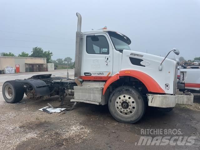 Peterbilt 567 Tracteur routier