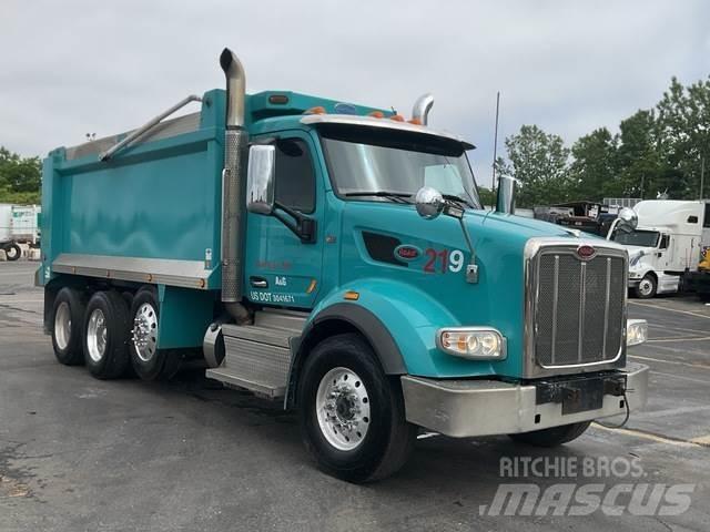 Peterbilt 567 Camion benne