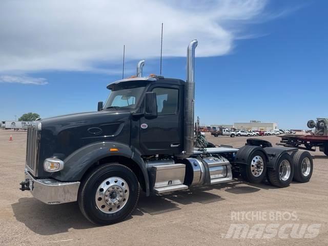 Peterbilt 567 Tracteur routier