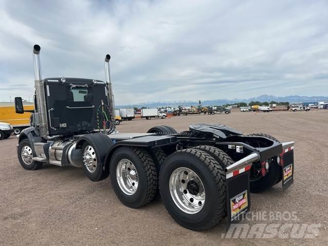 Peterbilt 567 Tracteur routier