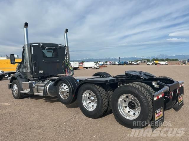 Peterbilt 567 Tracteur routier