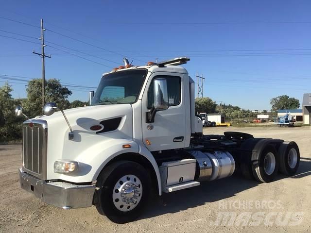 Peterbilt 567 Tracteur routier