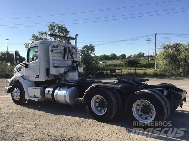 Peterbilt 567 Tracteur routier