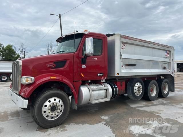 Peterbilt 567 Camion benne