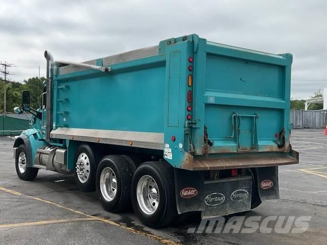 Peterbilt 567 Camion benne
