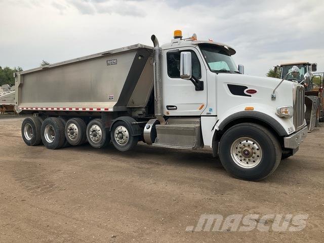 Peterbilt 567 Camion benne
