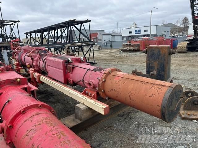  Pileco D30-32 Enfonce pieu hydraulique