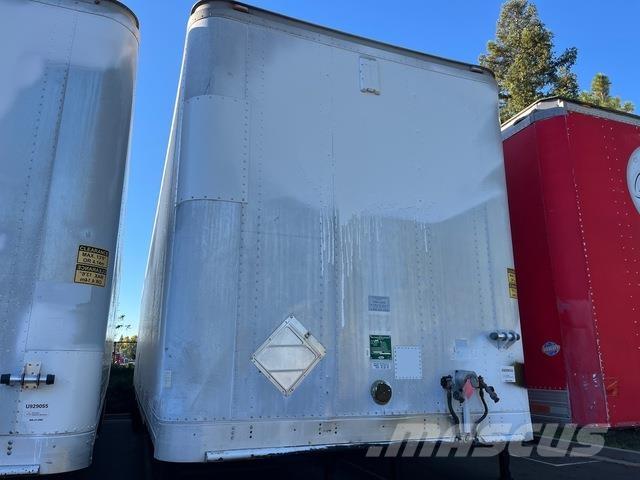  Pines Remorque Fourgon