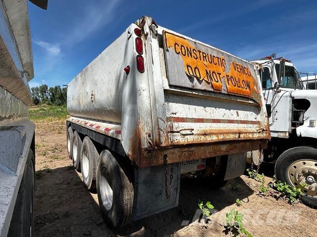 Pioneer  Remorque benne