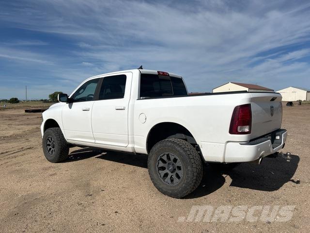 RAM 1500 Autre fourgon / utilitaire
