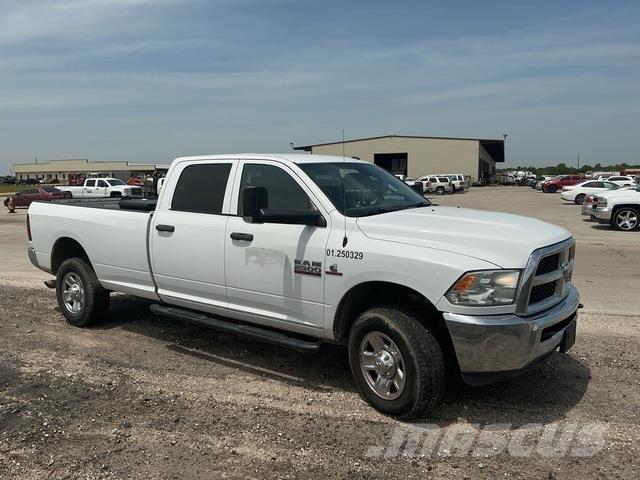 RAM 2500 Autre fourgon / utilitaire
