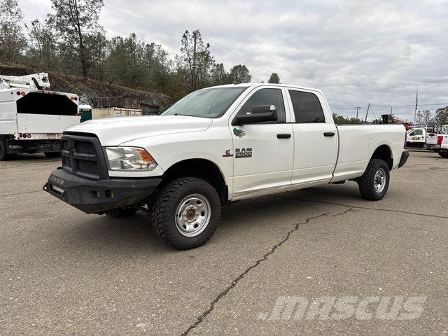 RAM 2500 Utilitaire benne