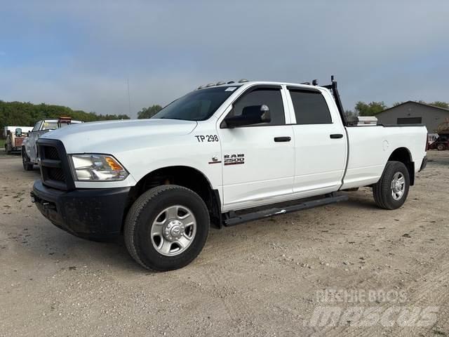 RAM 2500 ST Autre fourgon / utilitaire