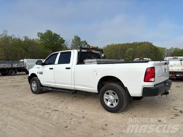 RAM 2500 ST Autre fourgon / utilitaire