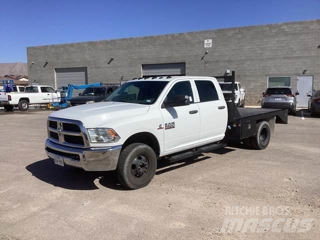 RAM 3500 Camion plateau
