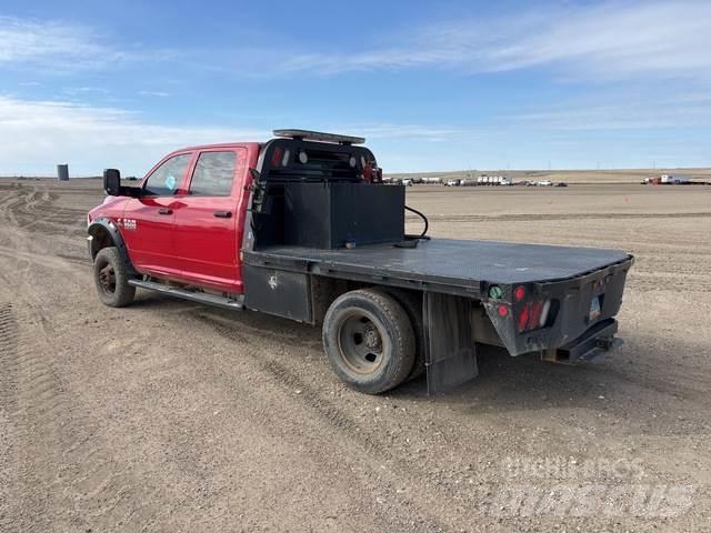 RAM 3500 Camion plateau