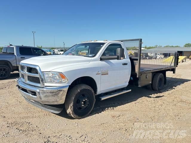 RAM 3500 Camion plateau