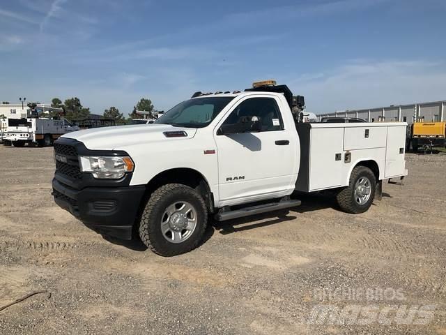 RAM 3500 Utilitaire benne