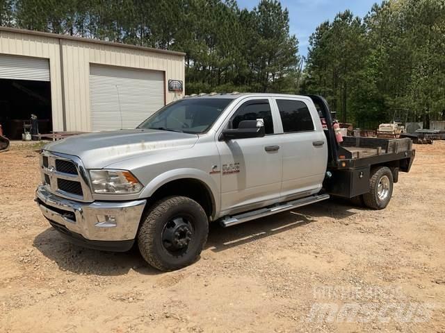 RAM 3500 Camion plateau