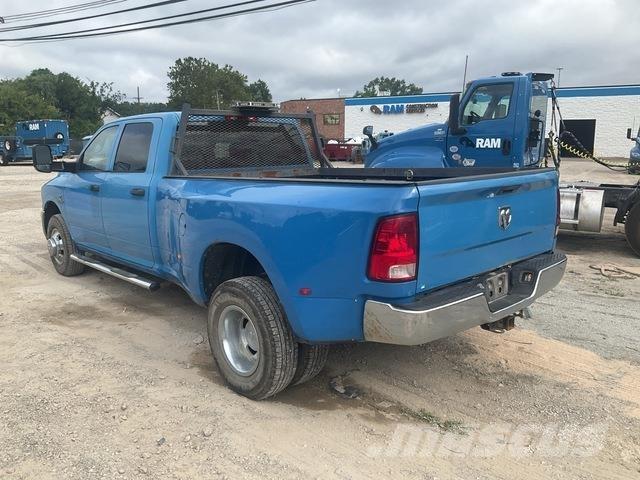 RAM 3500 Utilitaire benne