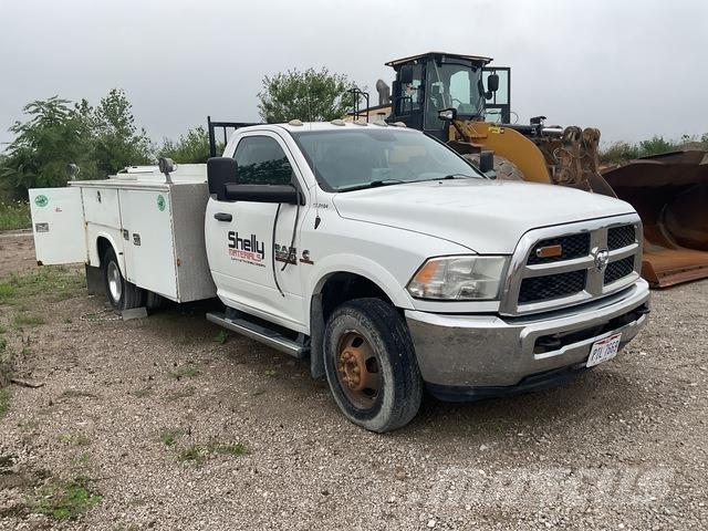 RAM 3500 Utilitaire benne