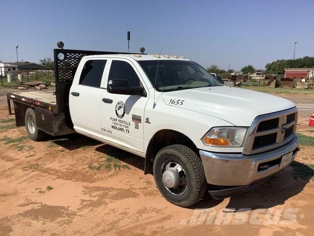 RAM 3500 Camion plateau