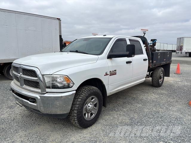 RAM 3500 Camion plateau