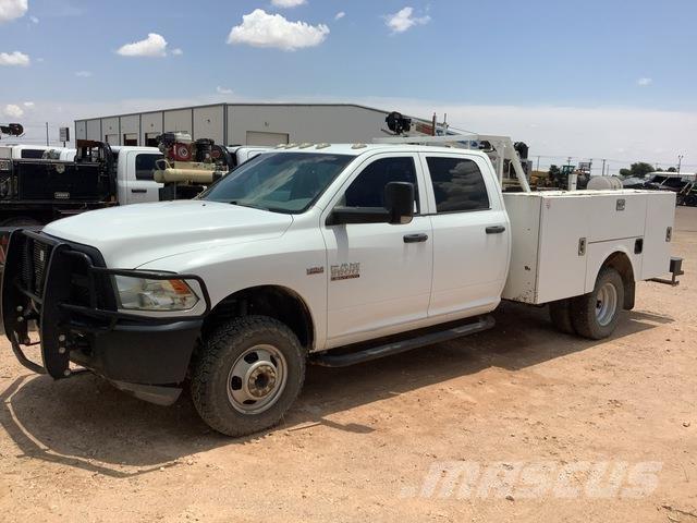 RAM 3500 Camions et véhicules municipaux