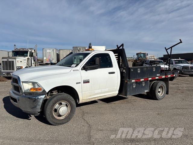 RAM 3500 Camion plateau