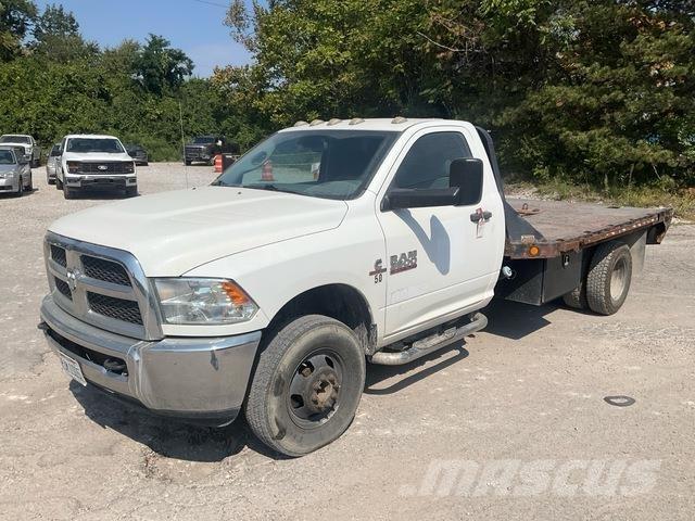 RAM 3500HD Camion plateau
