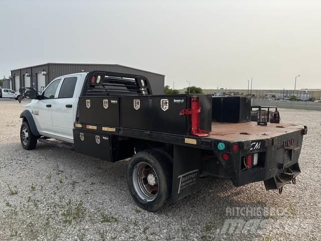 RAM 5500 Camion plateau