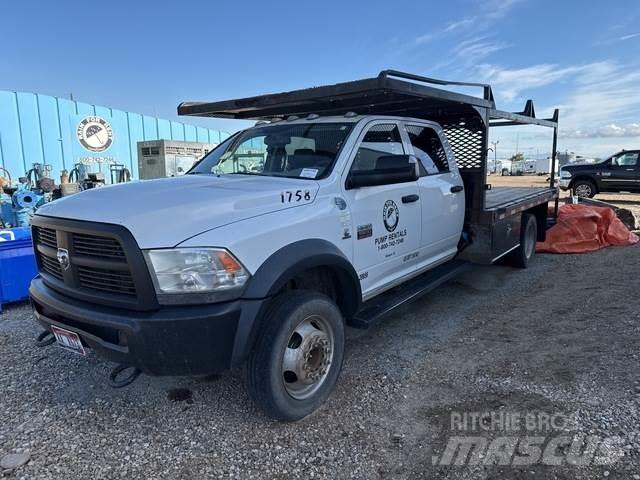 RAM 5500 Camion plateau