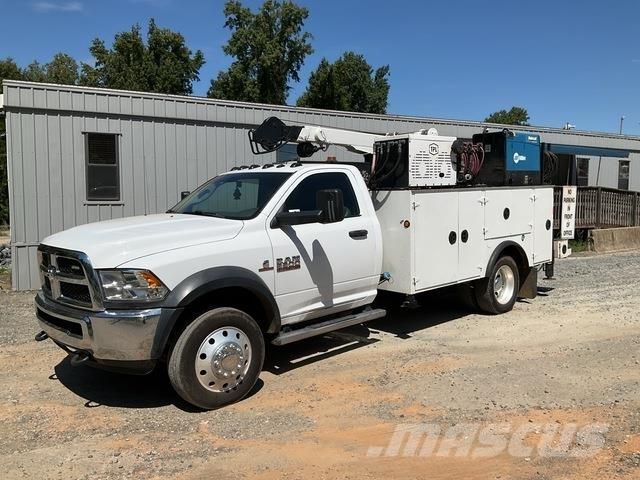 RAM 5500 Camions et véhicules municipaux